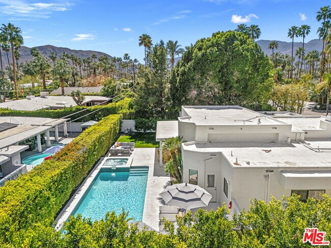 Foto del edificio - 1414 Sagebrush Rd