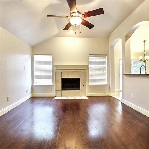 Building Photo - 9112 Chesapeake Ln