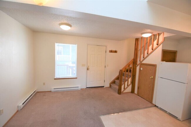 Photo - 1018 Marine #3 Apartment
