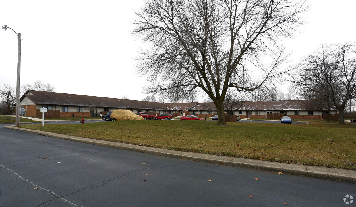 Building Photo - Elwood Arms