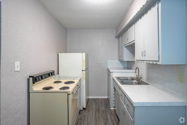 1HAB, 1BA - 550 ft² - Lacarolyn Apartments