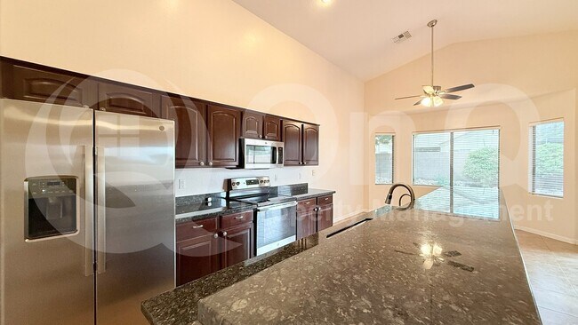 Building Photo - 3790 S Salt Cedar St