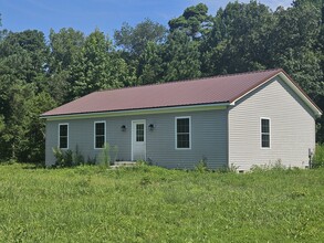 Building Photo - 6660 Cabin Creek Rd