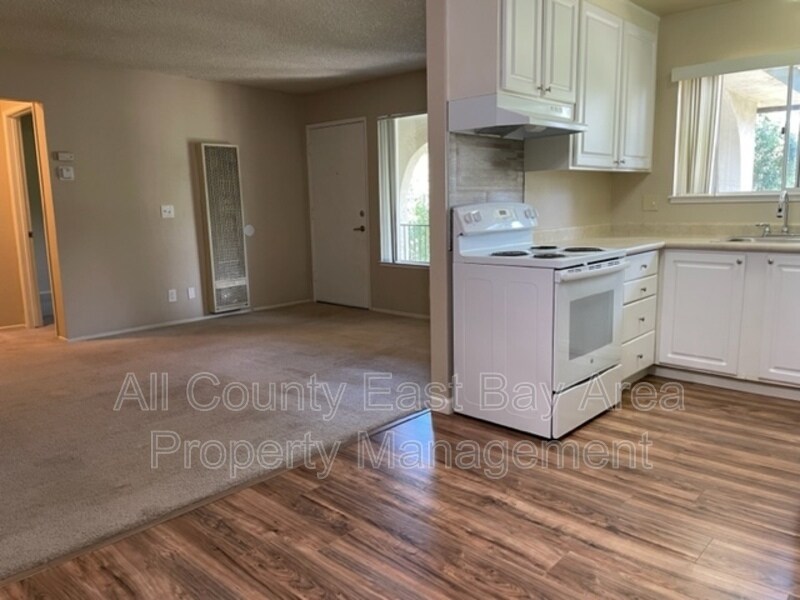 Primary Photo - 1826 Cordoba St