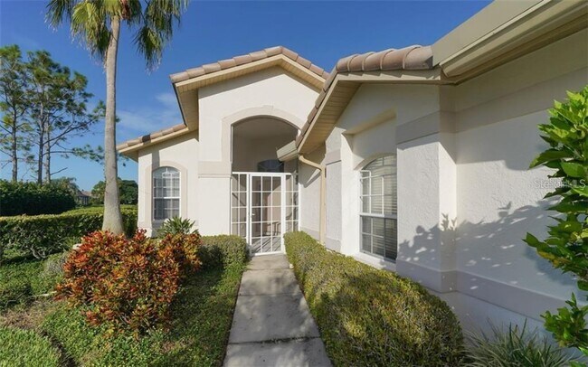 Building Photo - 4626 Samoset Dr
