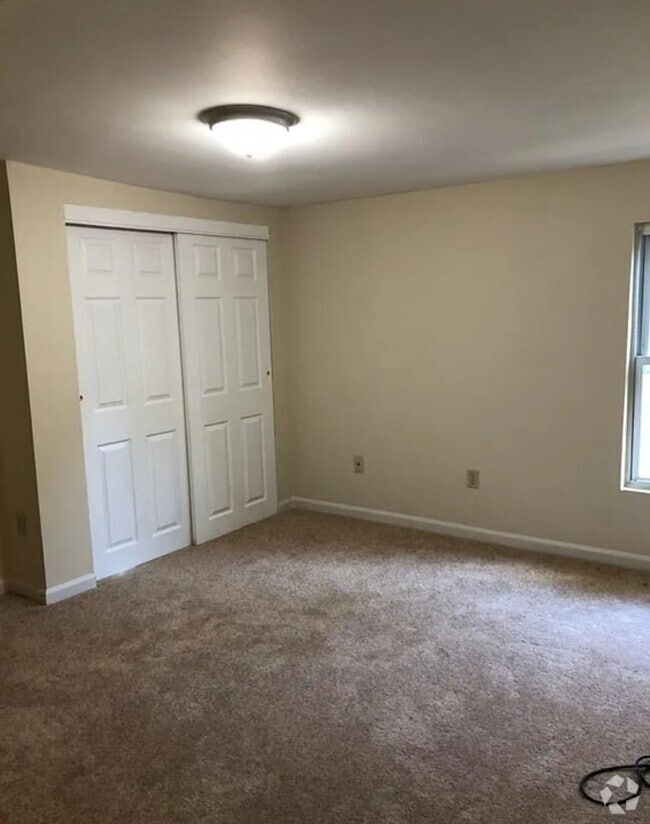 Houses For Rent in Lowell, MA 4 Homes