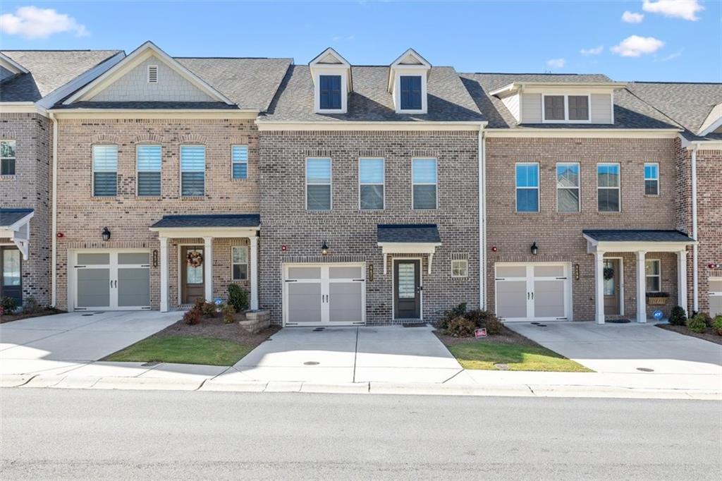 Primary Photo - 6472 Brookside Dr SE