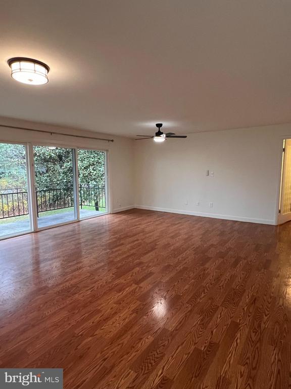 Building Photo - 4108 Mangalore Dr