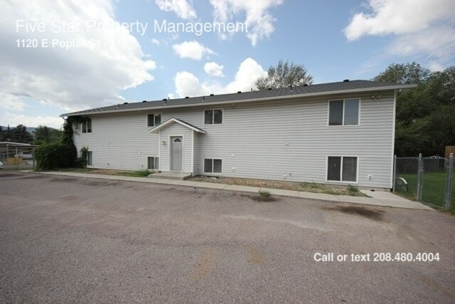 Primary Photo - 1120 E Poplar St