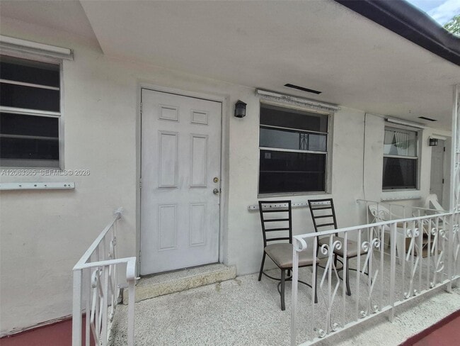 Foto del edificio - 1715 SW 4th St