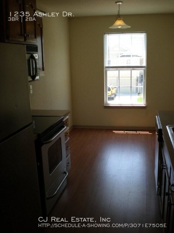 Foto del edificio - 3 bedroom in Grain Valley MO 64029