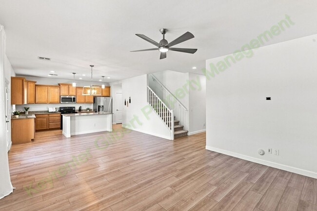 Foto del edificio - 1546 W Alder Rd