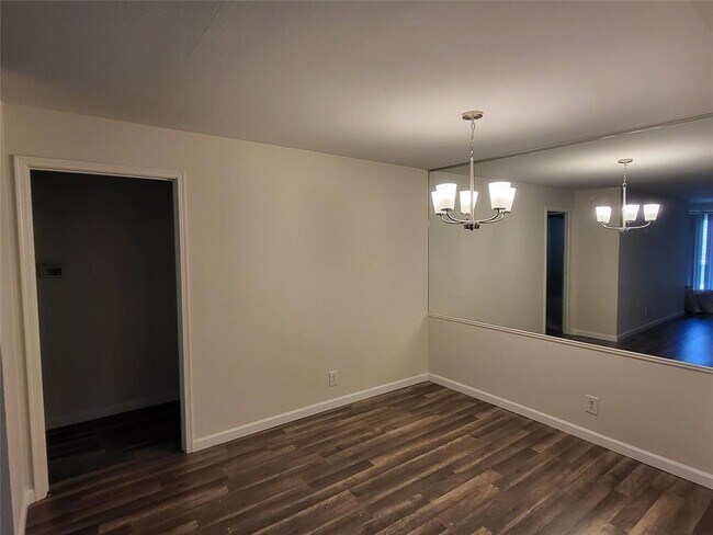Foto del edificio - 8787 Brae Acres Rd