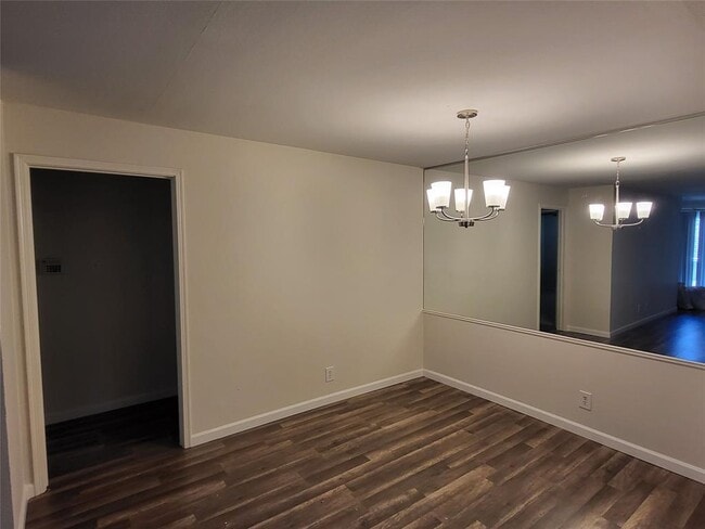 Building Photo - 8787 Brae Acres Rd