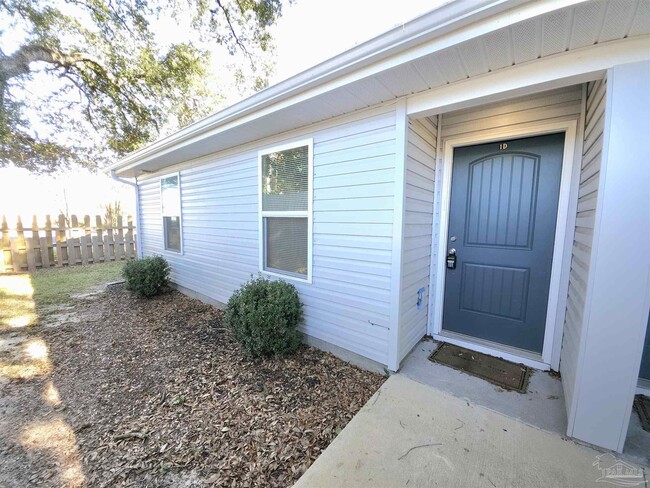 Building Photo - 313 N Navy Blvd