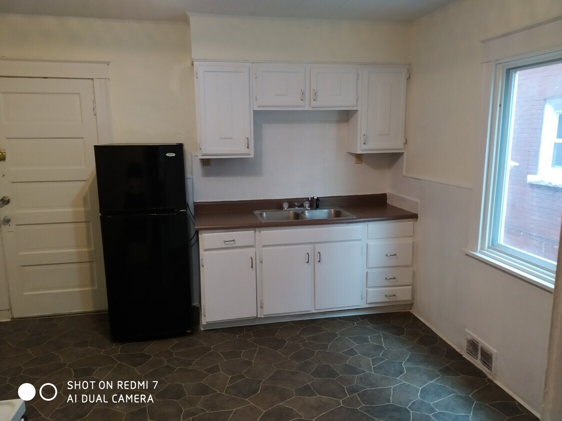 Foto del edificio - 1622 Niagara St
