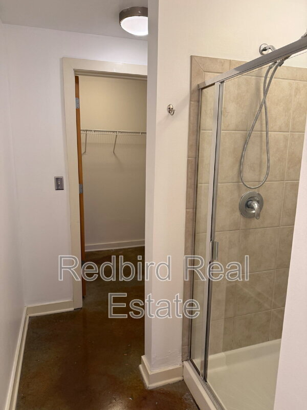 Foto del edificio - 1803 Broadway