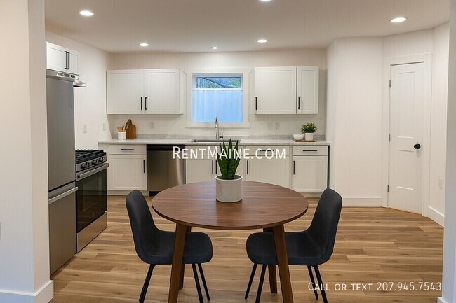 Foto del edificio - 167 Kennebec Rd