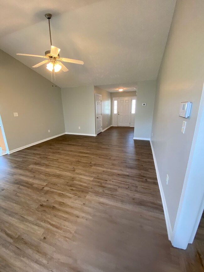 Foto del edificio - Great Home!  Great Location