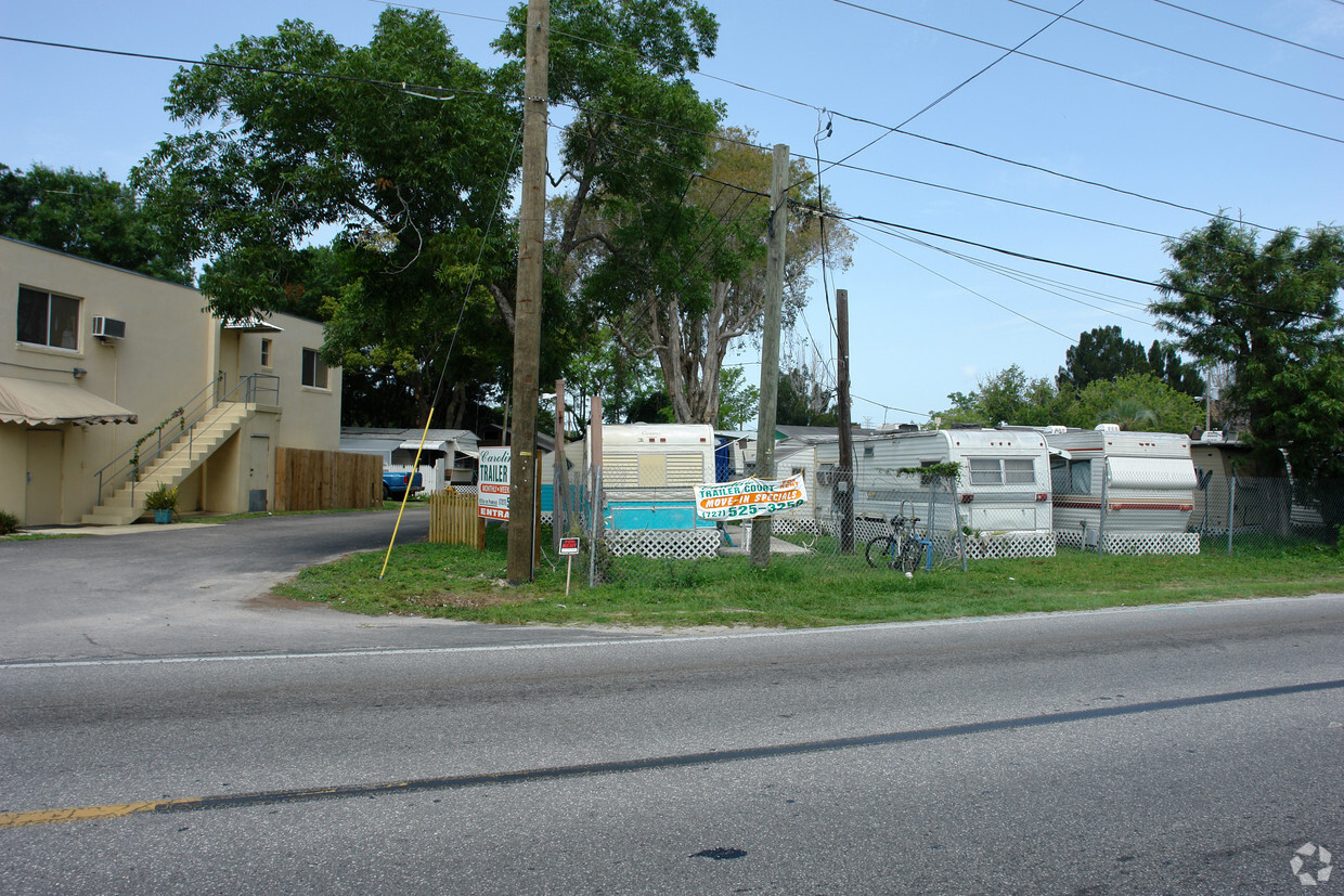 Foto del edificio - Caroline Trail Court