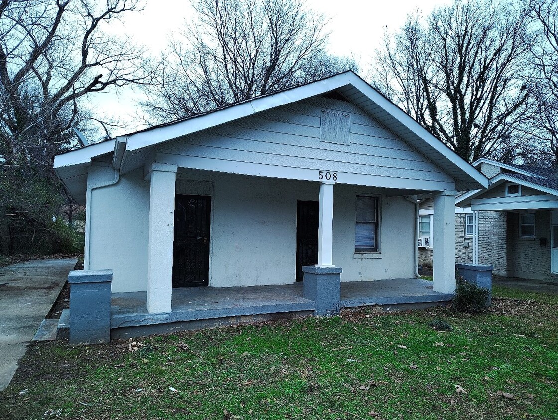 Move-in Special! 1/2 off first month's rent! - Move-in Special! 1/2 off first month's rent!