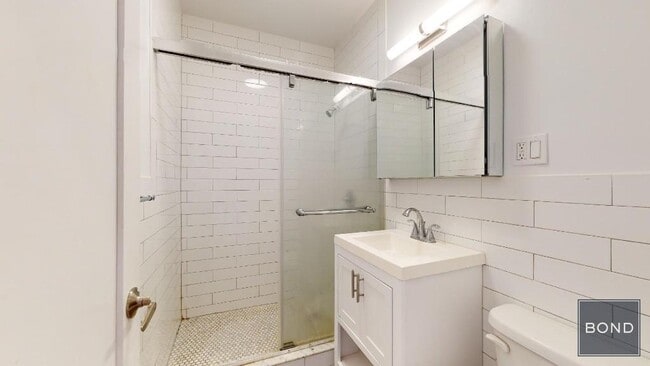 Foto del edificio - 314 E 91st St
