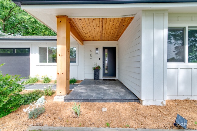 Building Photo - 5309 Niven Ln