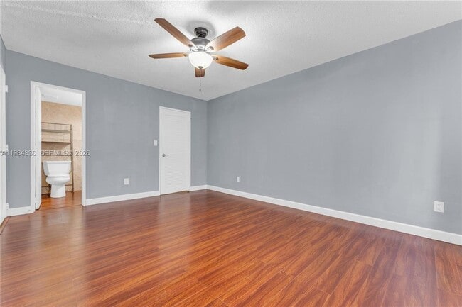 Foto del edificio - 4540 NW 79th Ave