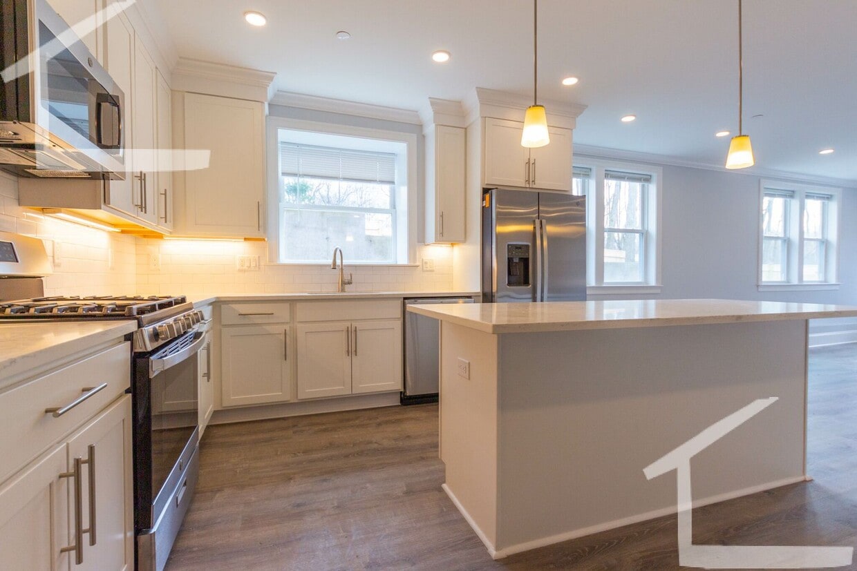 Primary Photo - HOT BRIGHTON LISTING!!!!!!!