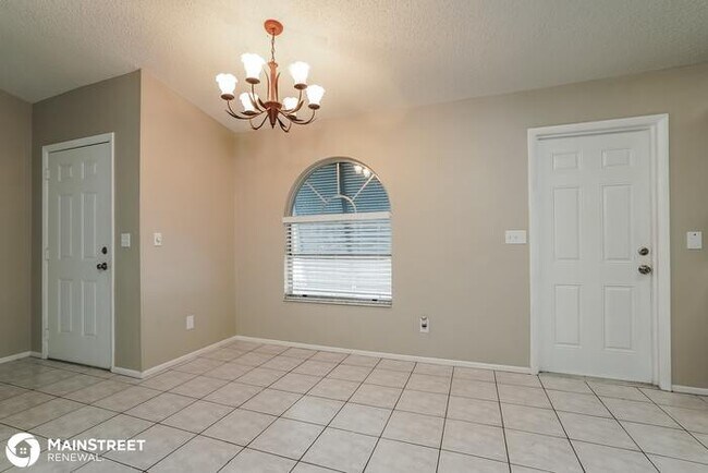 Building Photo - 2215 NW 19th Ave, Cape Coral, FL 33993