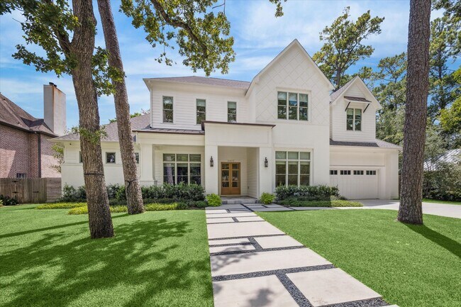 Foto del edificio - 8407 Burkhart Rd