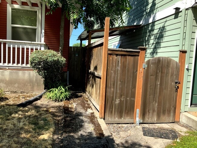 Photo - 3 Bedroom Home Close to UO