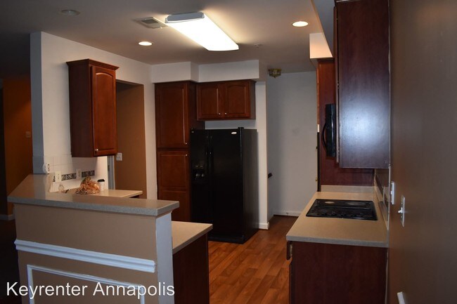 Foto del edificio - 3520 Carriage Walk Ln