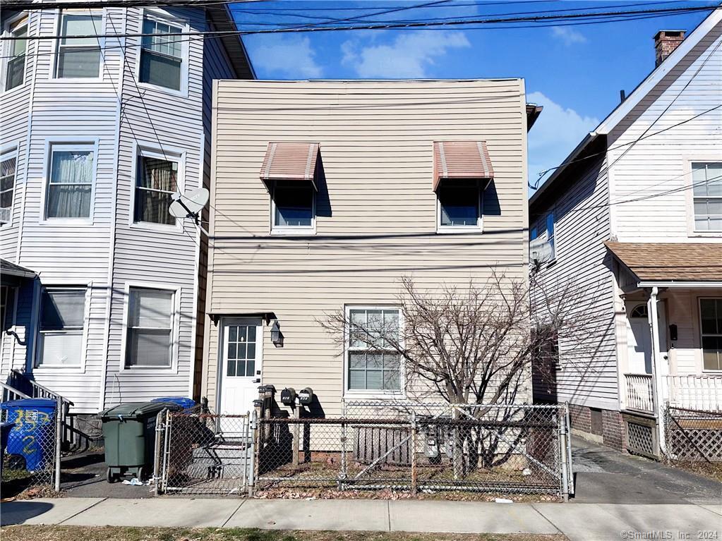 361 Nichols St Unit 1, Bridgeport, CT 06608 Apartment for Rent in Bridgeport, CT