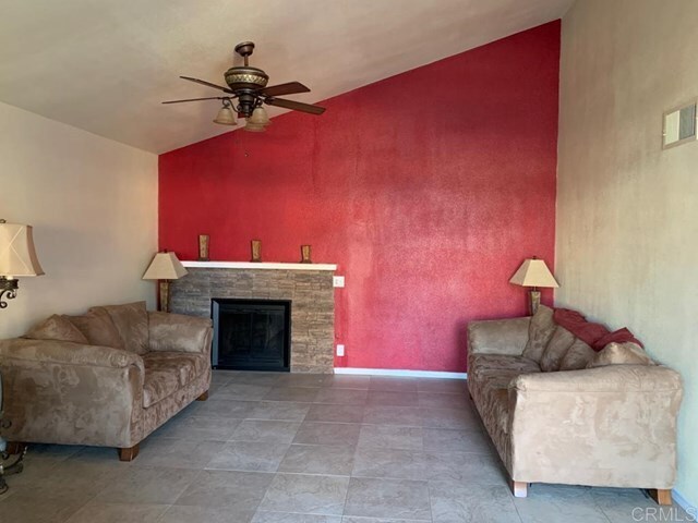 Building Photo - 2056 Waterbury