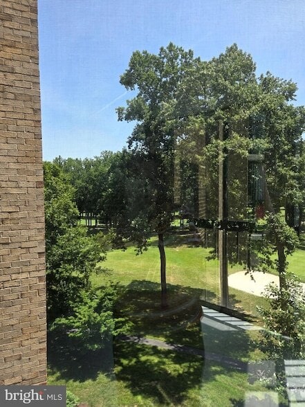 Photo - 15107 Interlachen Drive Unit Apartment