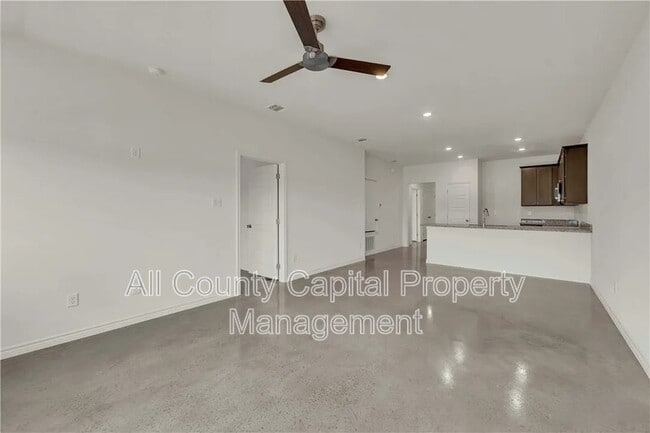 Foto del edificio - 1125 Lindsey Dr