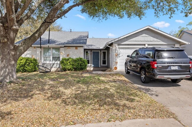 Building Photo - 3610 Lovage Dr