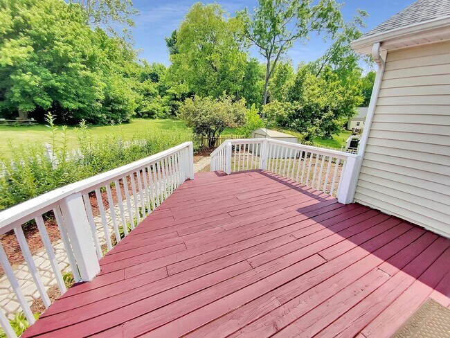 Foto del edificio - 9636 Waterwood Ct