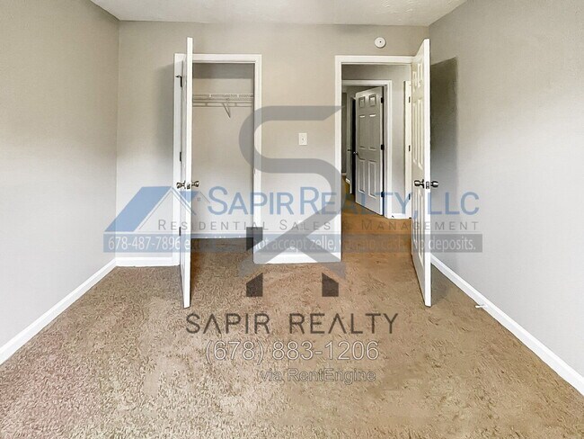 Foto del edificio - 220 Beechwood Ln