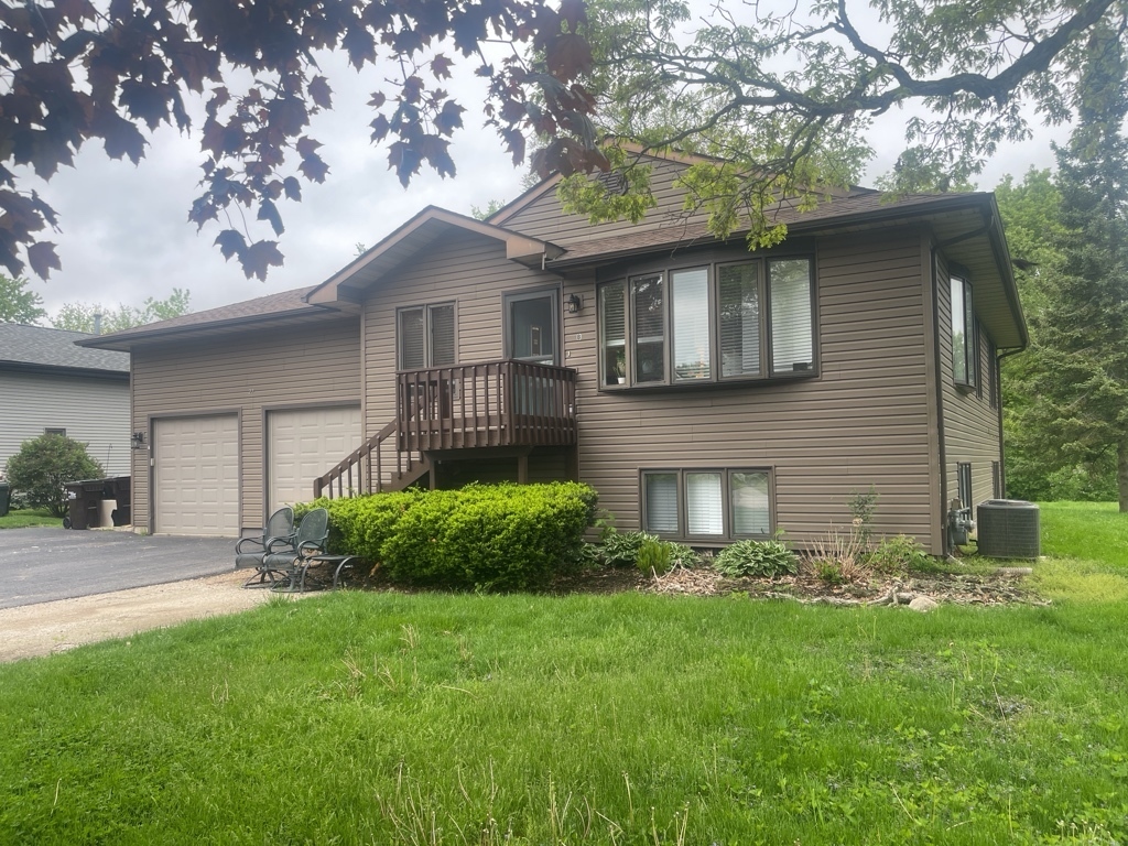 Foto principal - 27 Green Oaks Dr