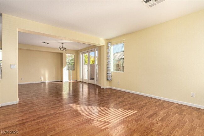 Building Photo - 7196 Cressida Ct