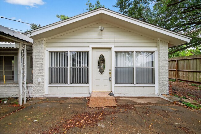 Foto del edificio - 3438 5th St