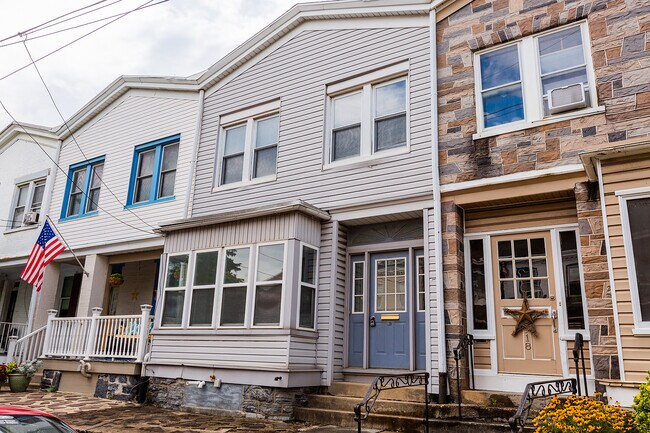 Foto del edificio - 916 Lititz Ave