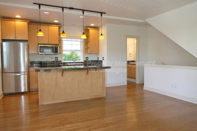 Foto del edificio - 5612 28th Ave NW