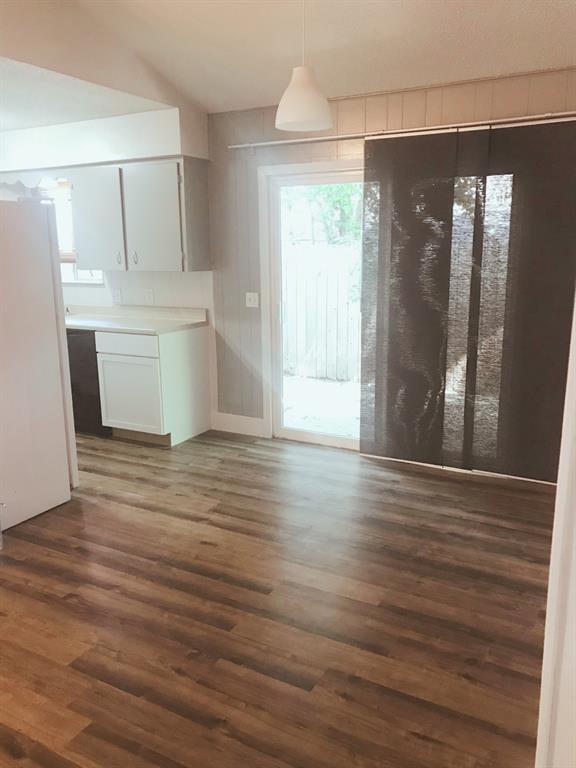 Foto del edificio - 1415 Valleyridge Dr