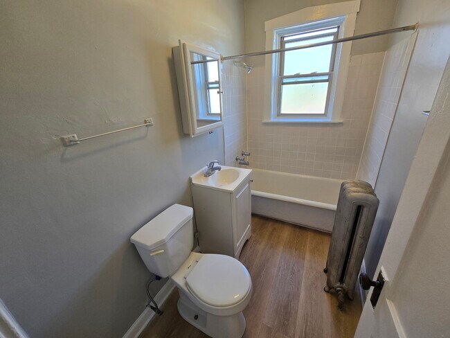 Foto del edificio - 4829 N Springfield Ave