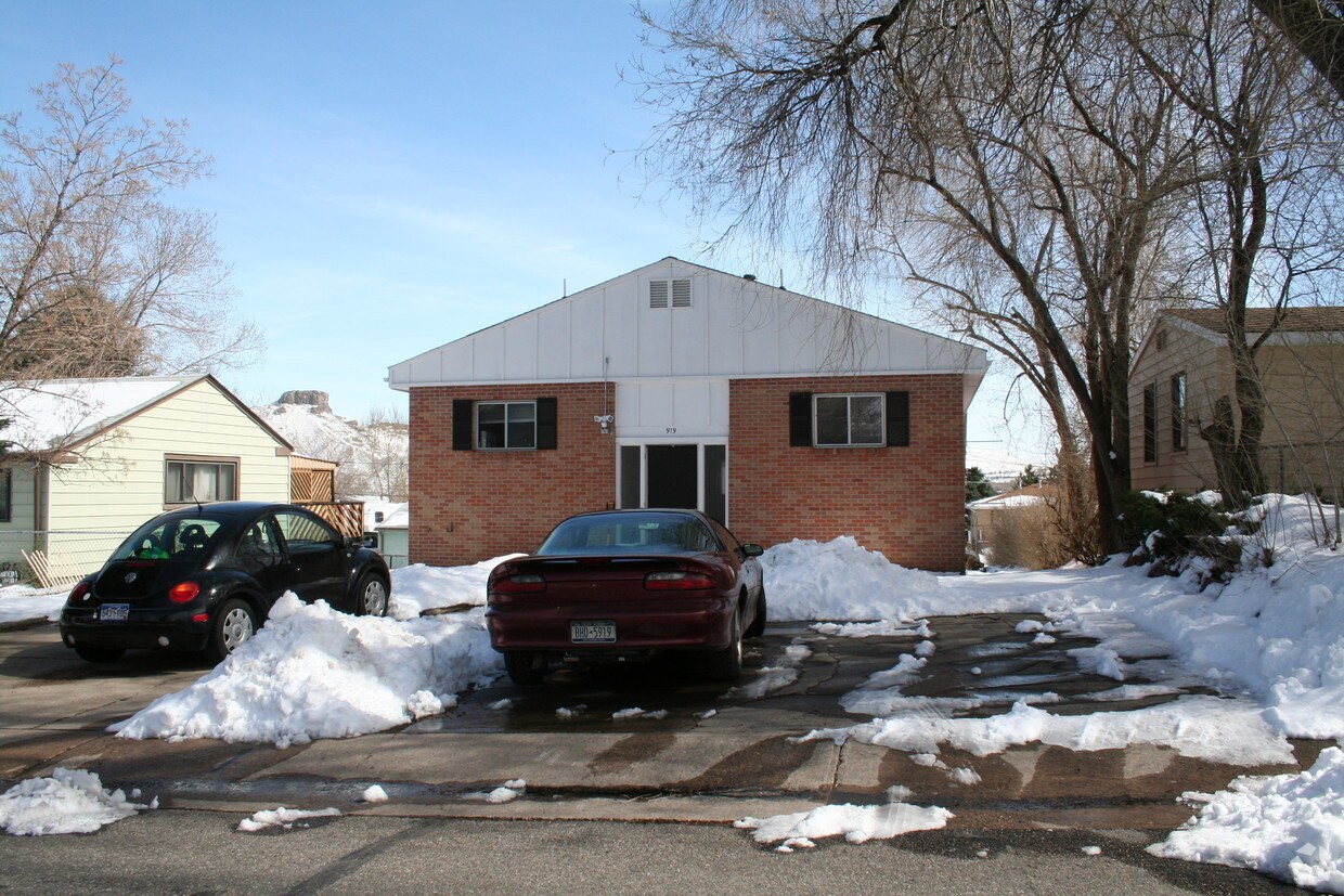 919 3rd St, Golden, CO 80403 Apartments in Golden, CO