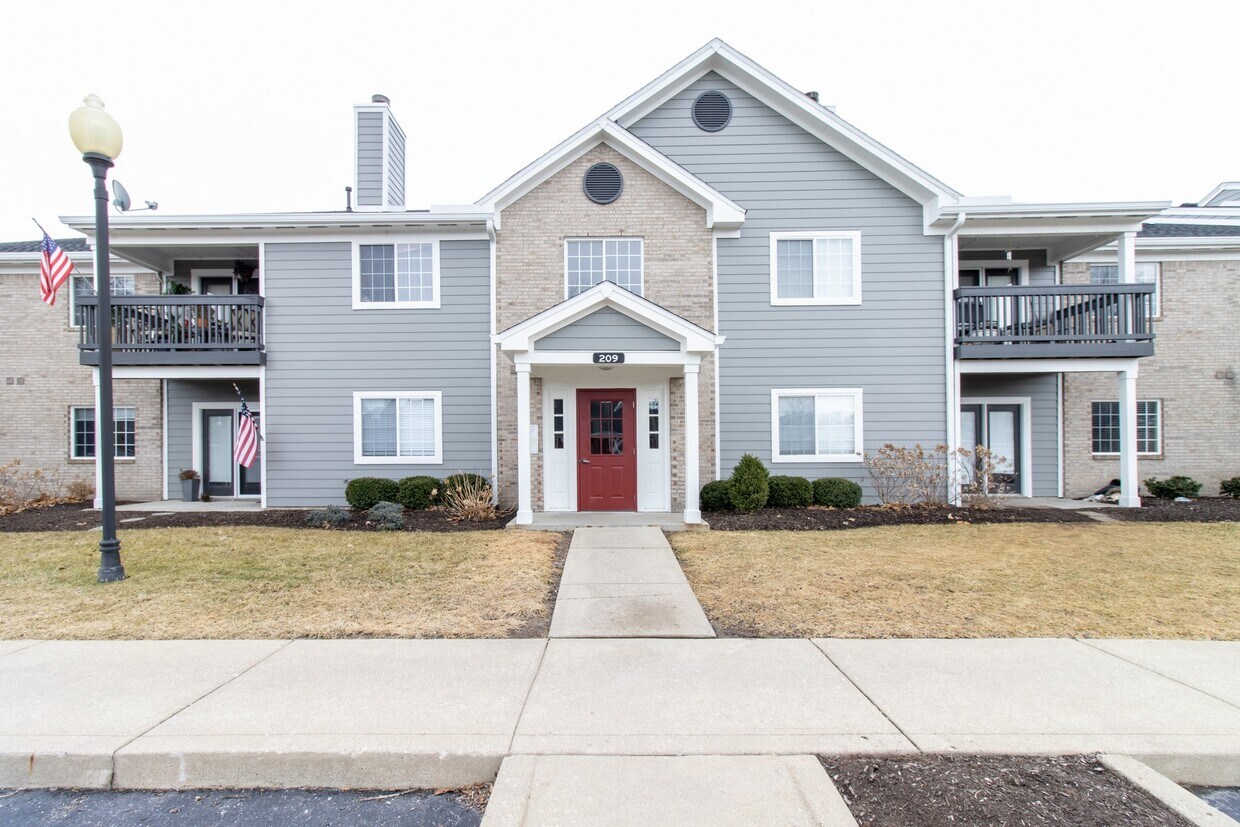 209 Faulkner Ct Unit 102, Carmel, IN 46032 Condo for Rent in Carmel, IN