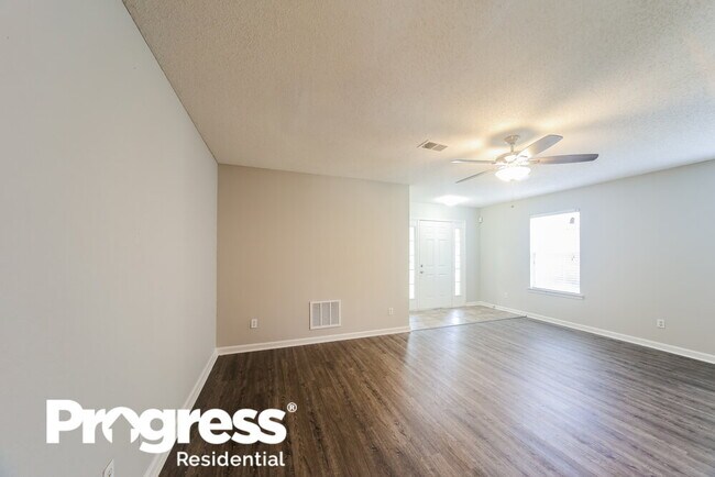 Foto del edificio - 4834 Mistic Lake Dr